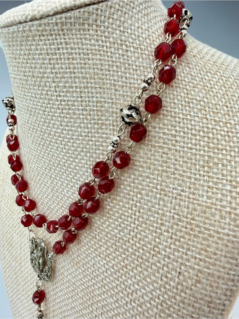 Donna Dressler Sterling Silver Ruby Crystal Rosary Crucifix VTG Tagged 26” w 6”D - Picture 5 of 17